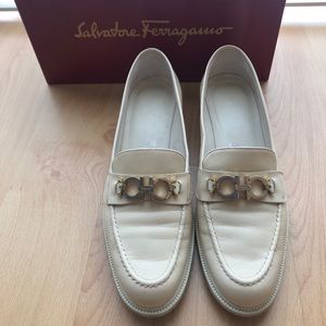 Ferragamo shoes in cream colored leather